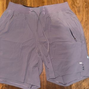 License to Train 7" Linerless Short